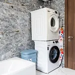 Brand New 3br In דירה