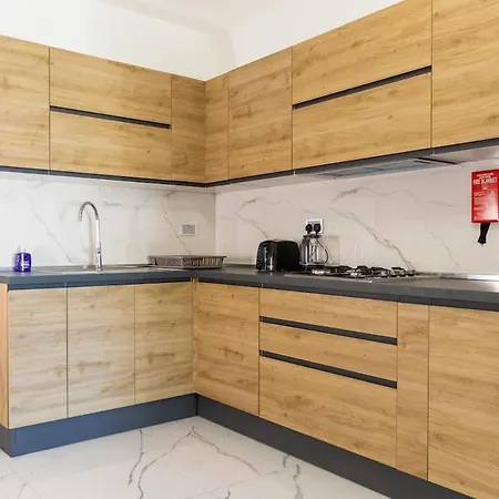 Brand New 3br In Apartment