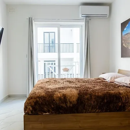 Brand New 3br In Apartman Gżira